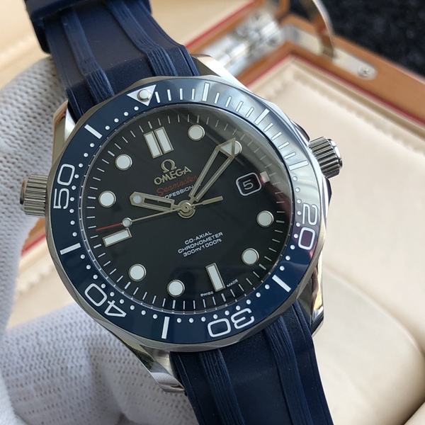 オメガ時計細部ディテール